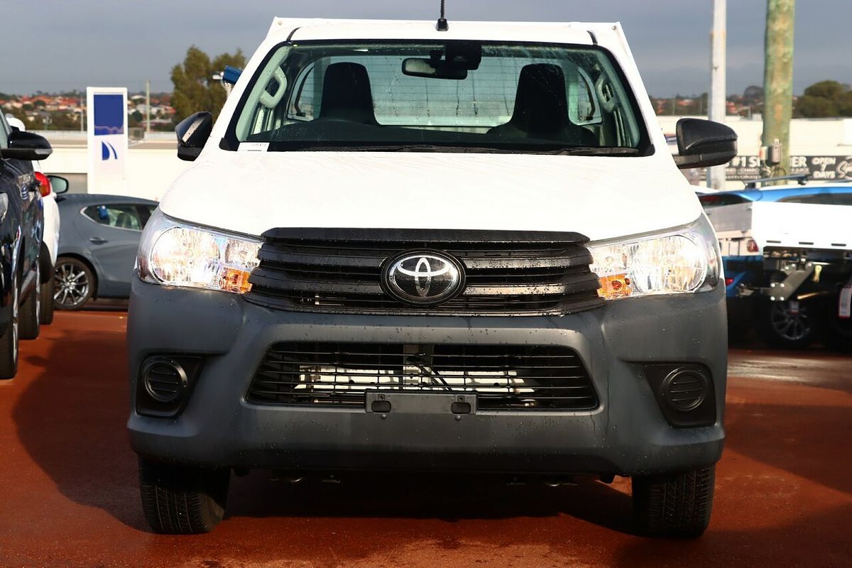 2020 Toyota Hilux Workmate Double Cab 4x2 TGN121R RWD