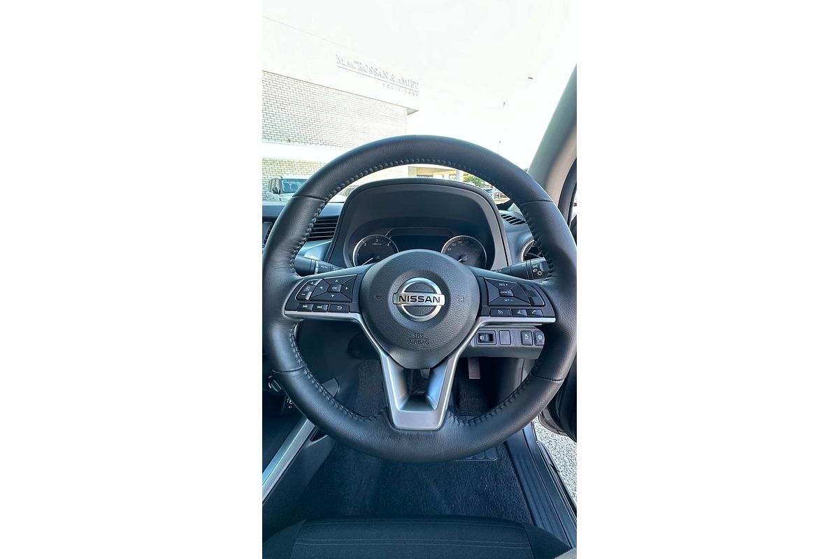 2024 Nissan Navara ST D23 4X4