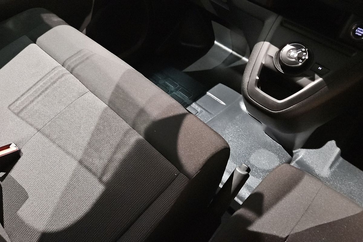 2023 Peugeot Expert Pro K0