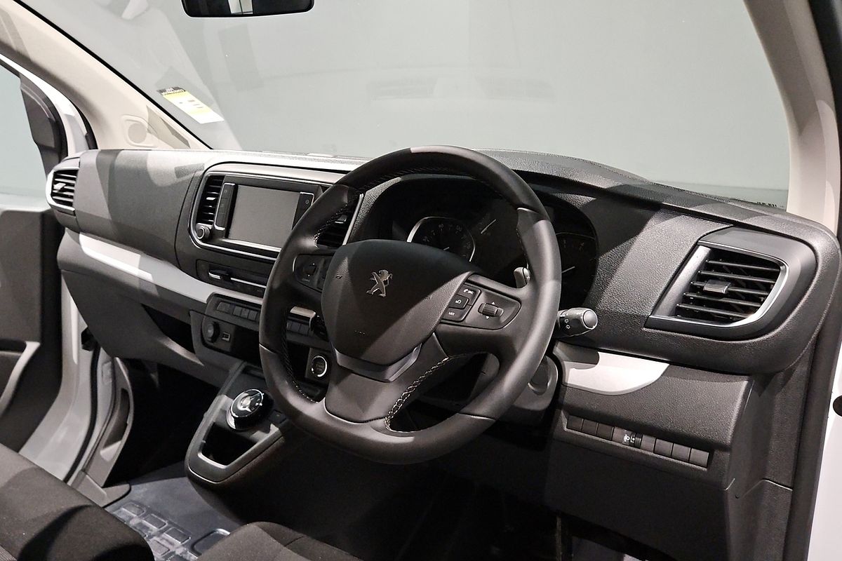 2023 Peugeot Expert Pro K0