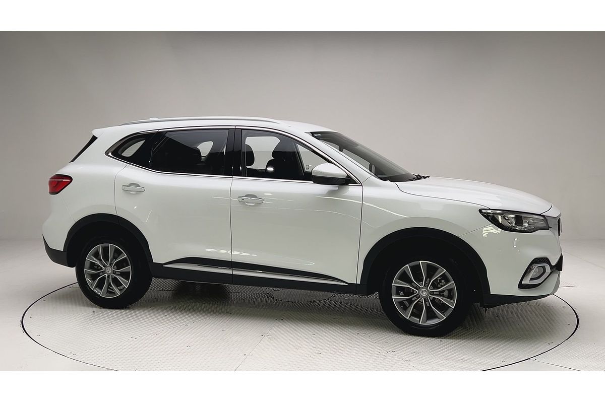 2022 MG HS Vibe SAS23