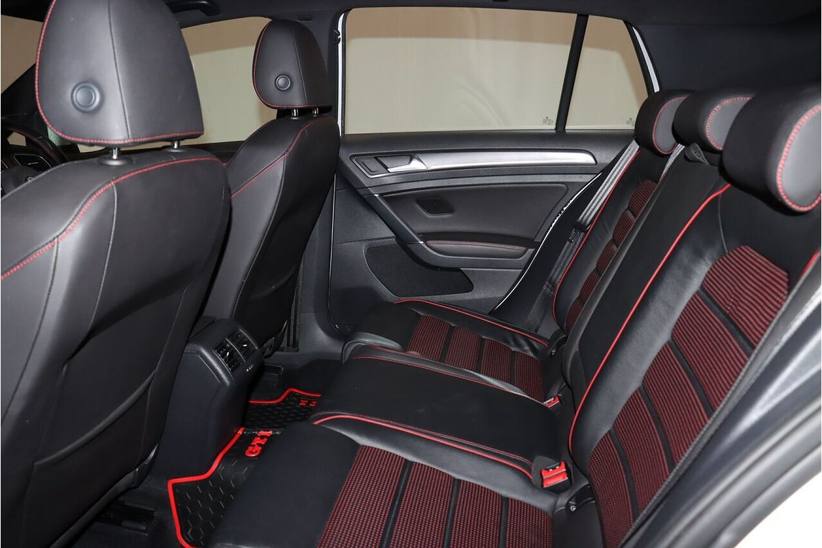 2019 Volkswagen Golf GTI 7.5