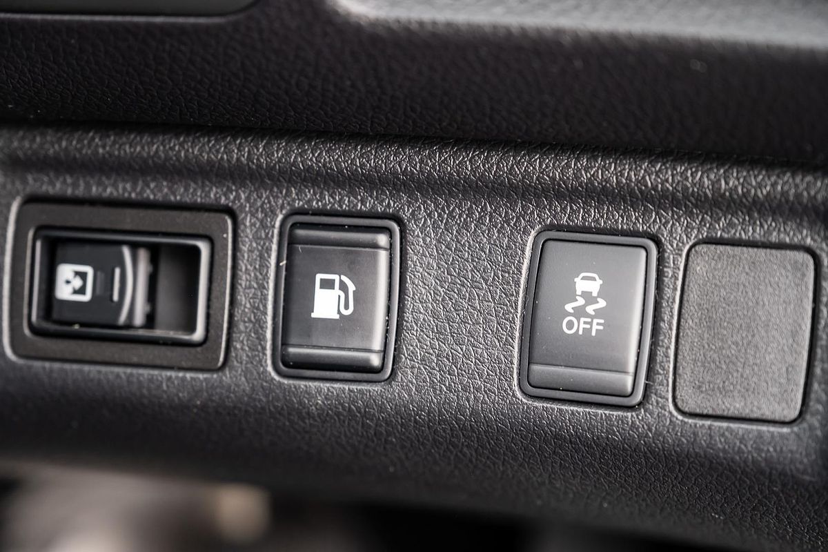2016 Nissan Navara ST-X D23 Series 2 4X4