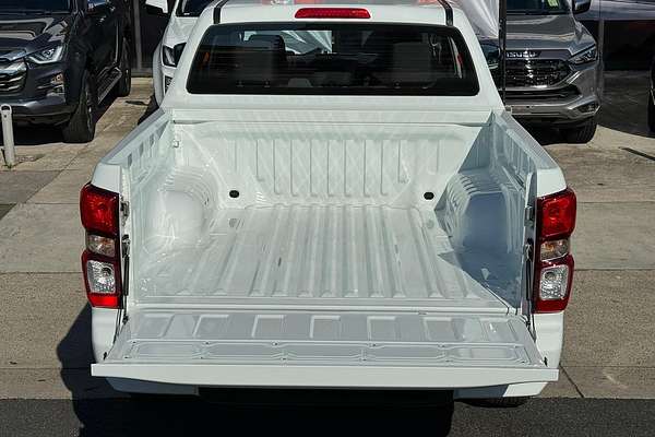 2023 Isuzu D-MAX SX 4X4