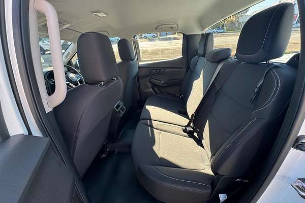 2023 Isuzu D-MAX SX 4X4