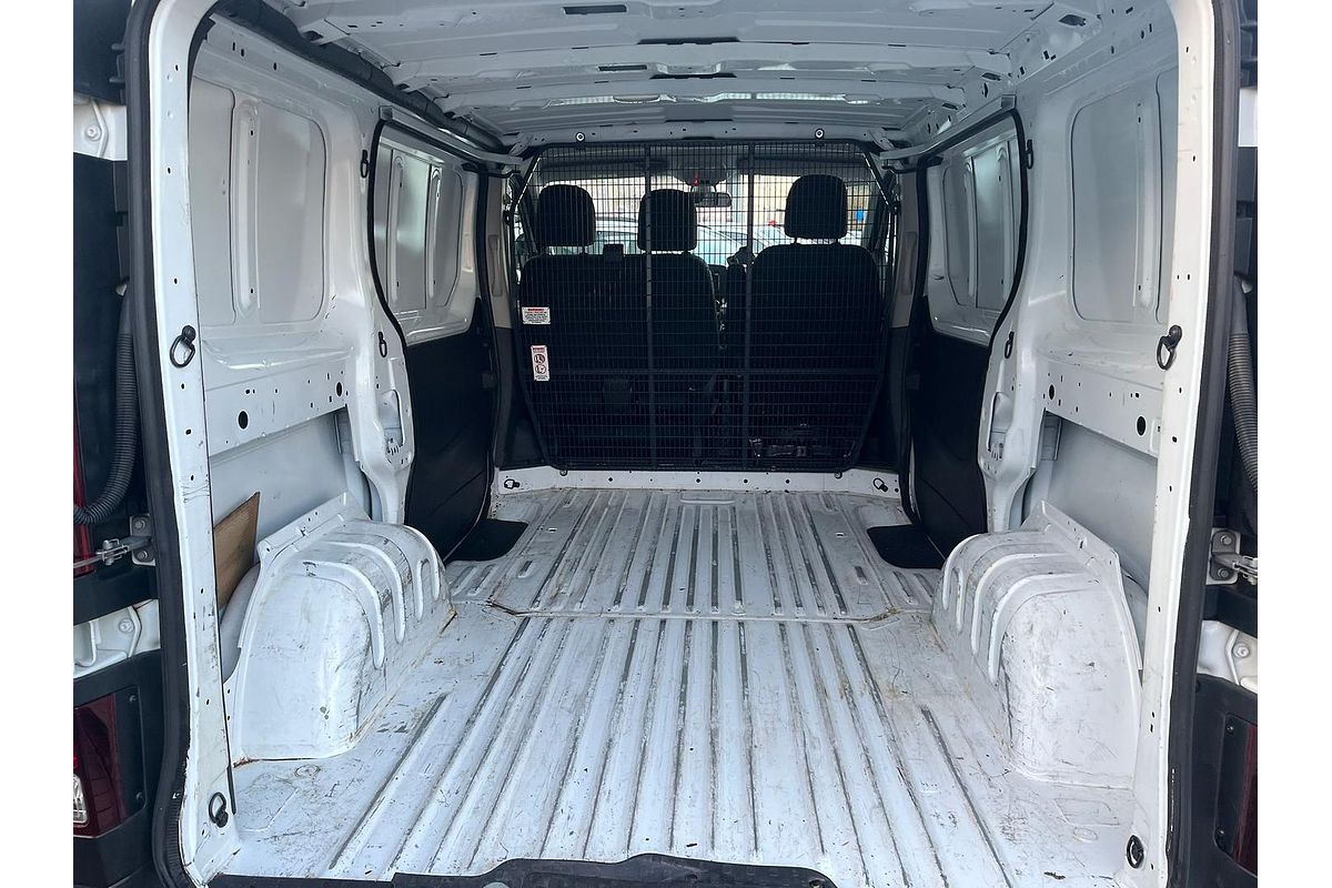 2020 Mitsubishi Express GLX SN SWB