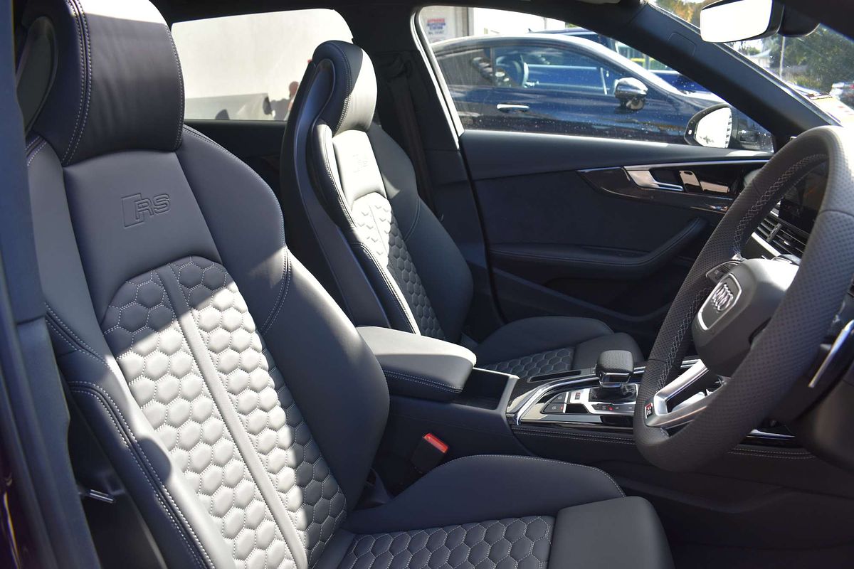 2023 Audi RS4 B9