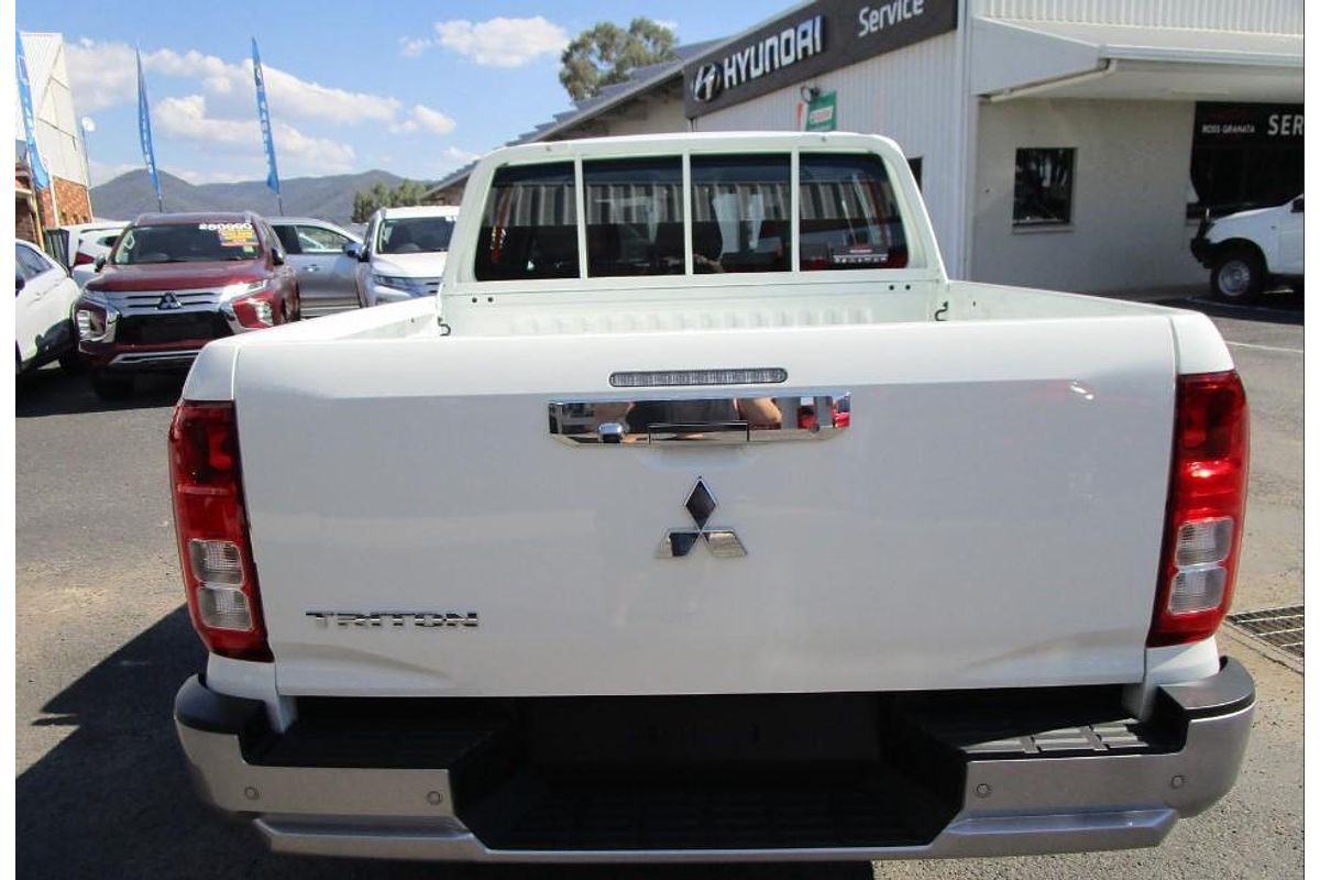 2024 Mitsubishi Triton GLX MV Rear Wheel Drive