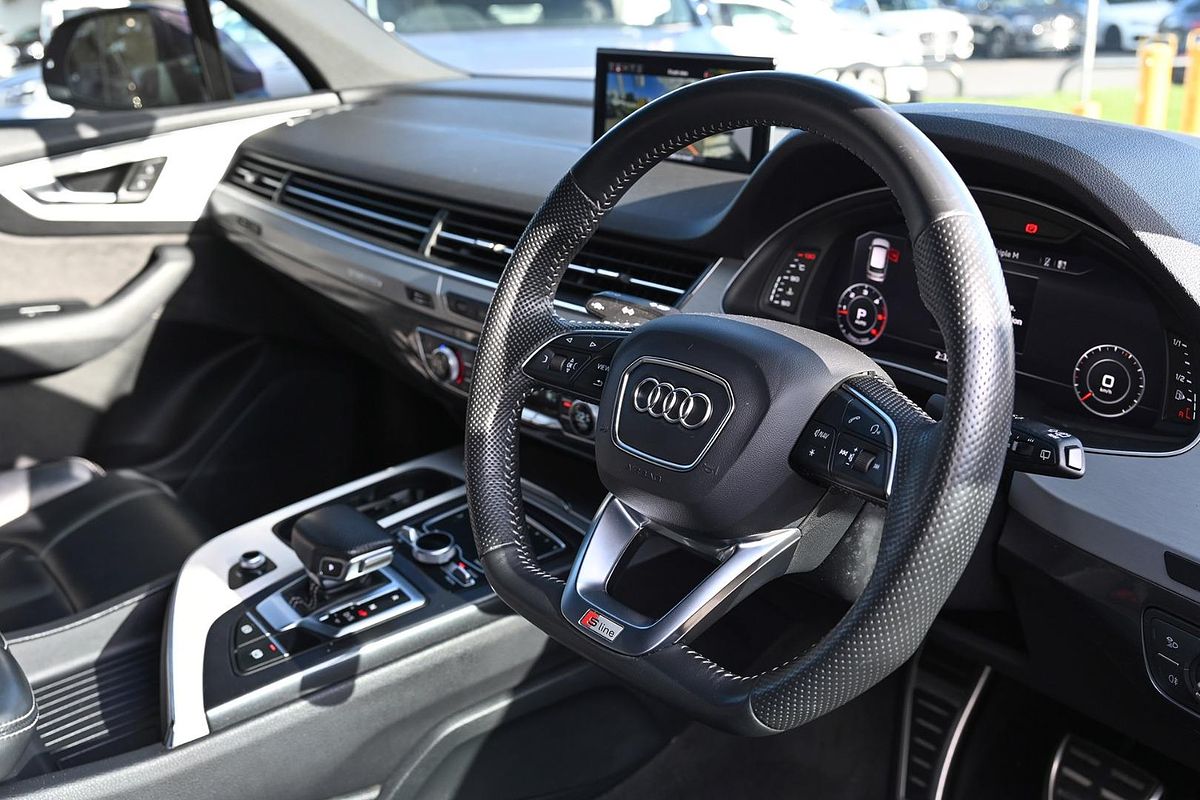 2020 Audi Q7 50 TDI S line 4M