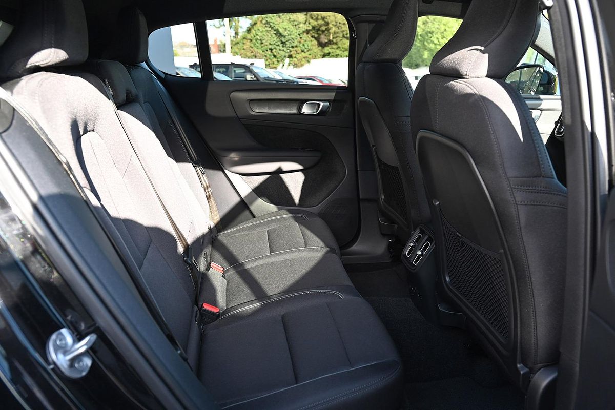 2022 Volvo C40 Recharge