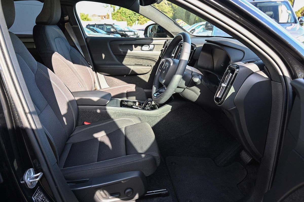 2022 Volvo C40 Recharge