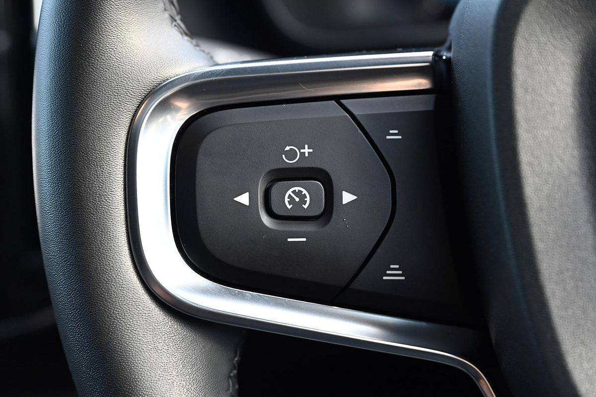 2022 Volvo C40 Recharge