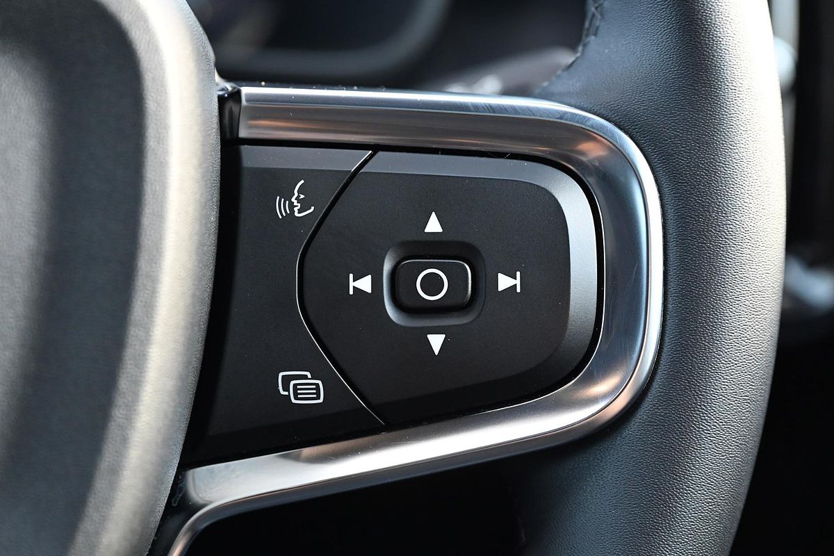 2022 Volvo C40 Recharge