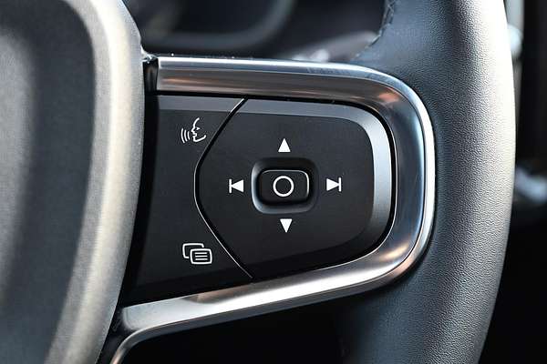 2022 Volvo C40 Recharge