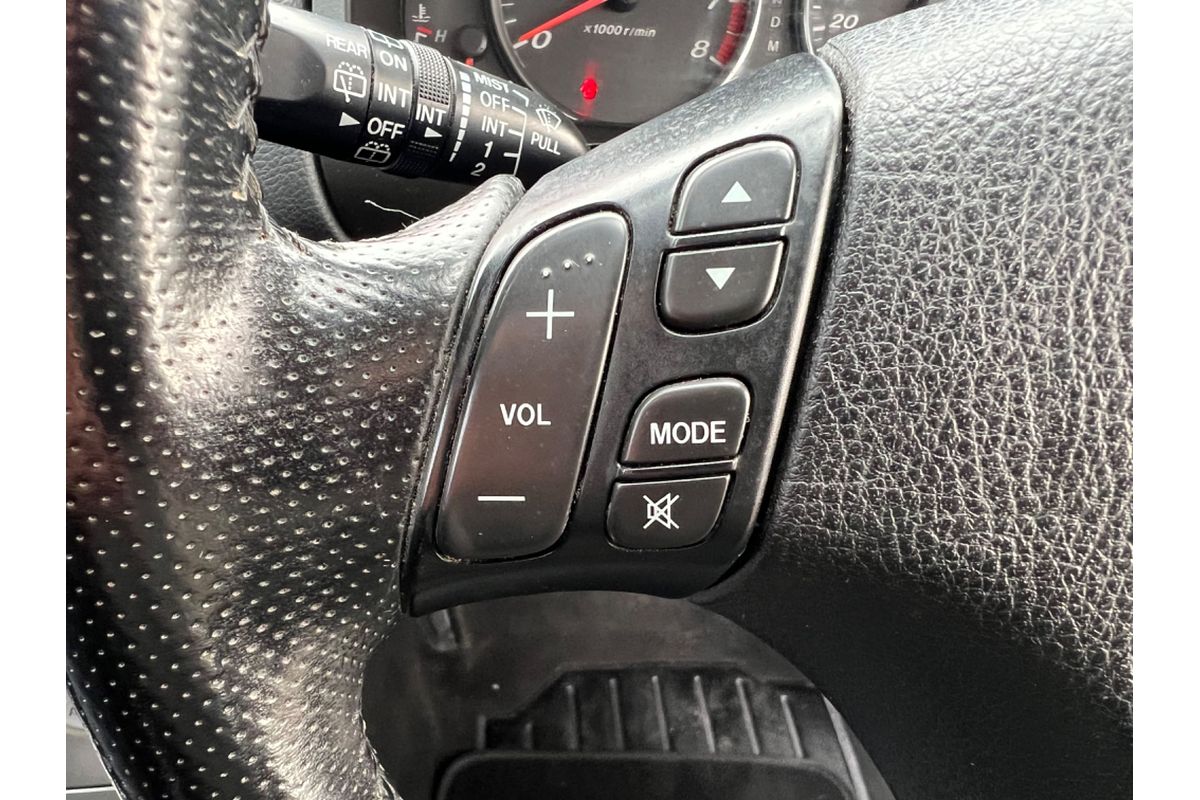 2003 Mazda 6 Luxury Sports GG Series 1