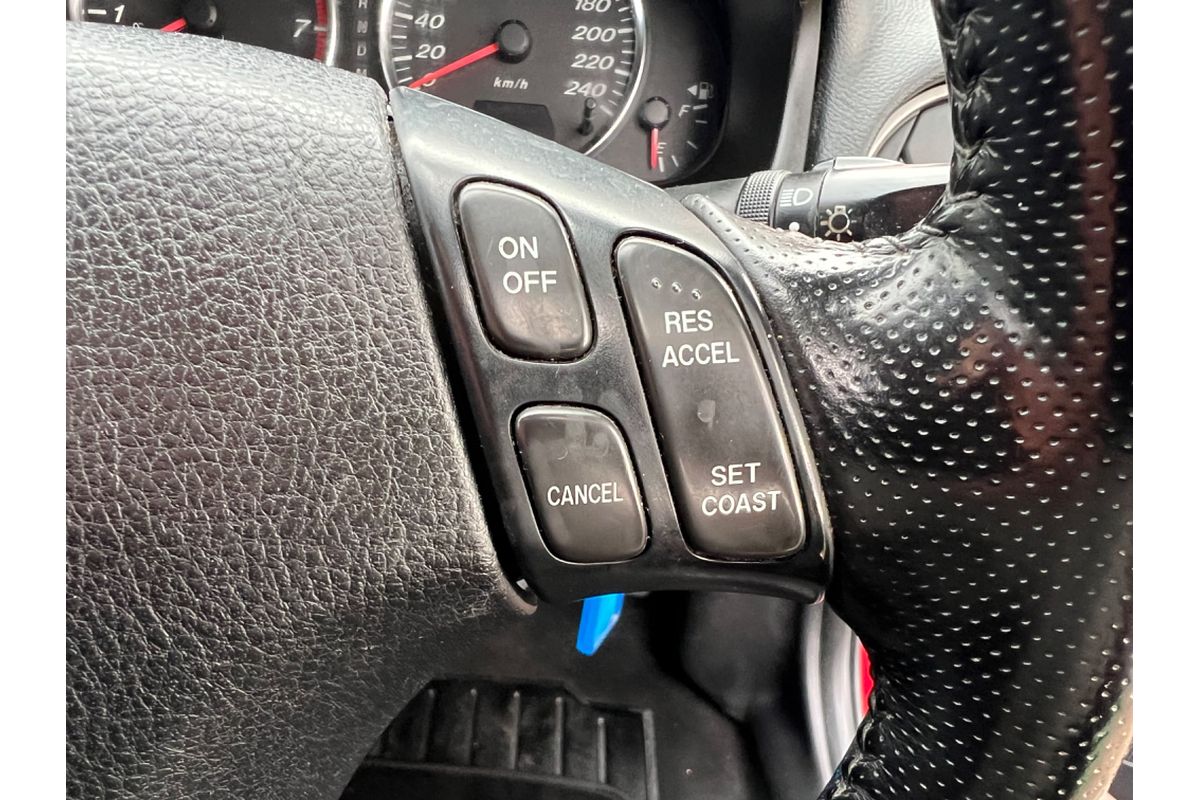 2003 Mazda 6 Luxury Sports GG Series 1