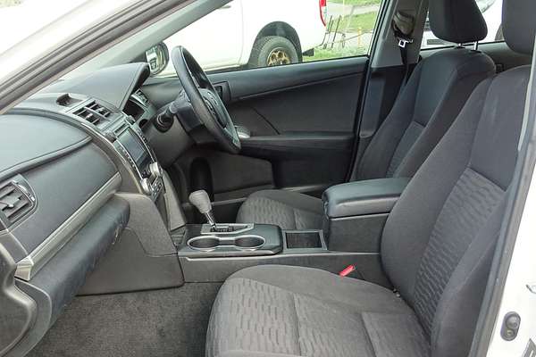 2017 Toyota Camry Altise AVV50R