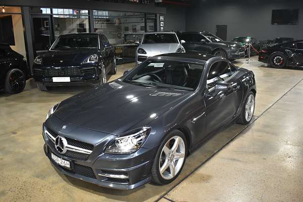 2013 Mercedes Benz SLK-Class SLK350 7G-Tronic + R172