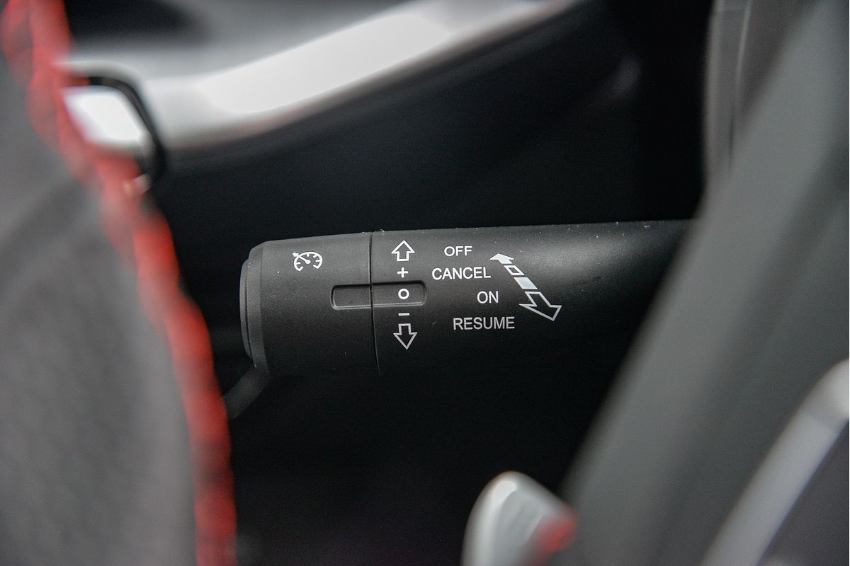 2024 MG MG5 Essence