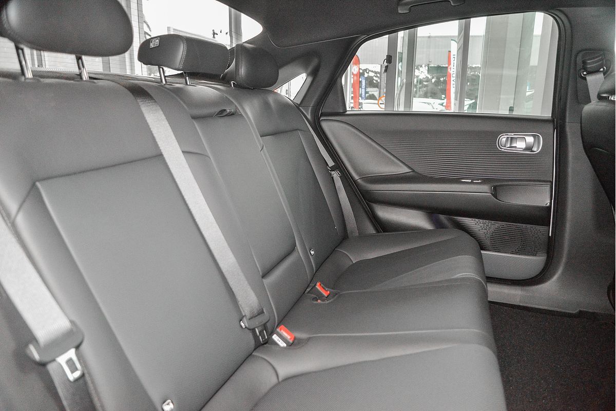 2024 Hyundai IONIQ 6 EPIQ CE.V2