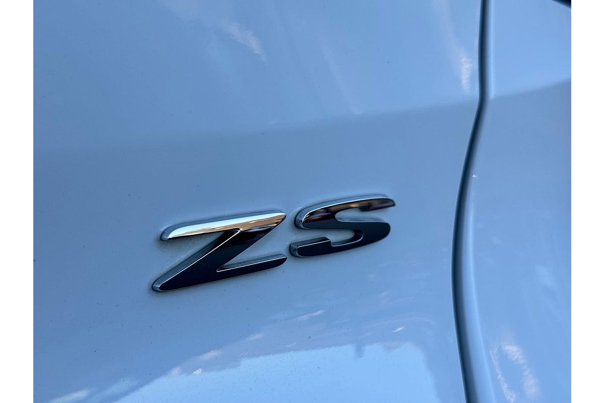 2021 MG ZS Essence AZS1
