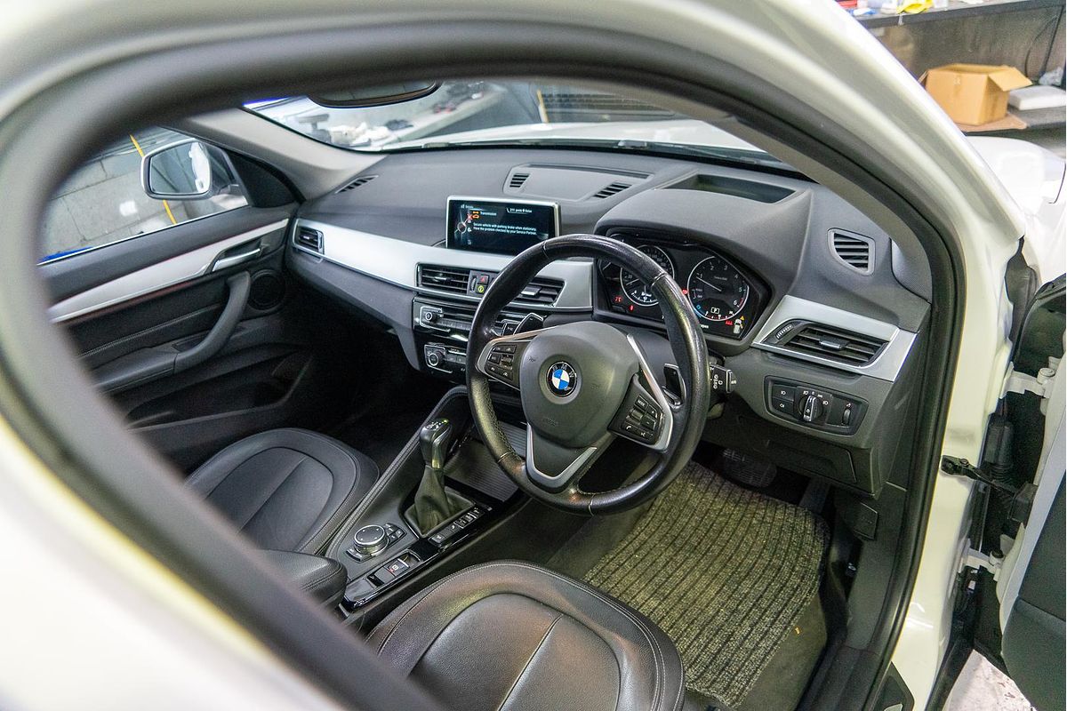 2015 BMW X1 xDrive25i F48