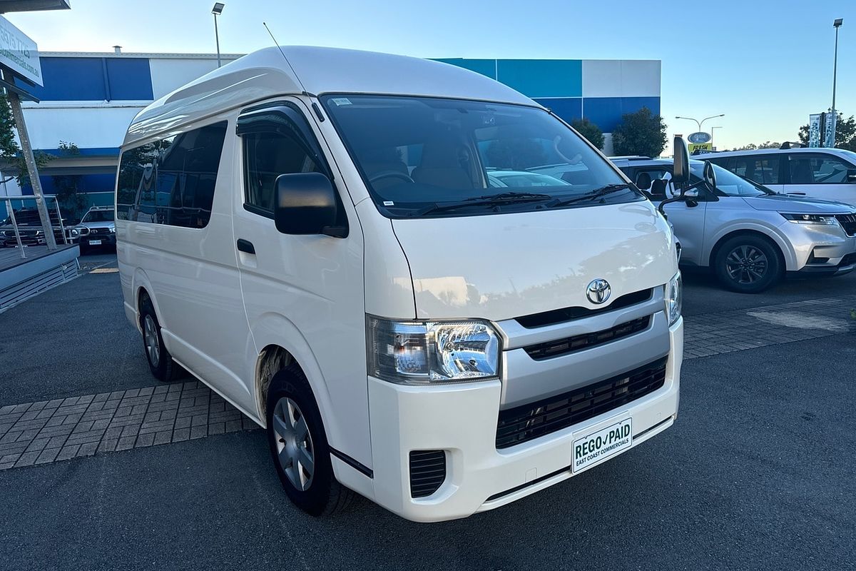 2017 Toyota HiAce Commuter TRH200R