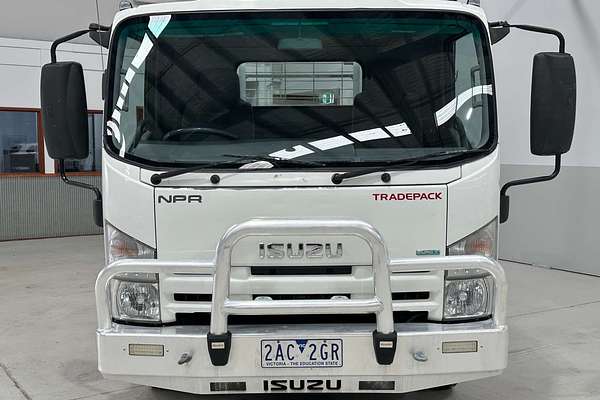 2012 Isuzu N Series NPR 200/275 4x2