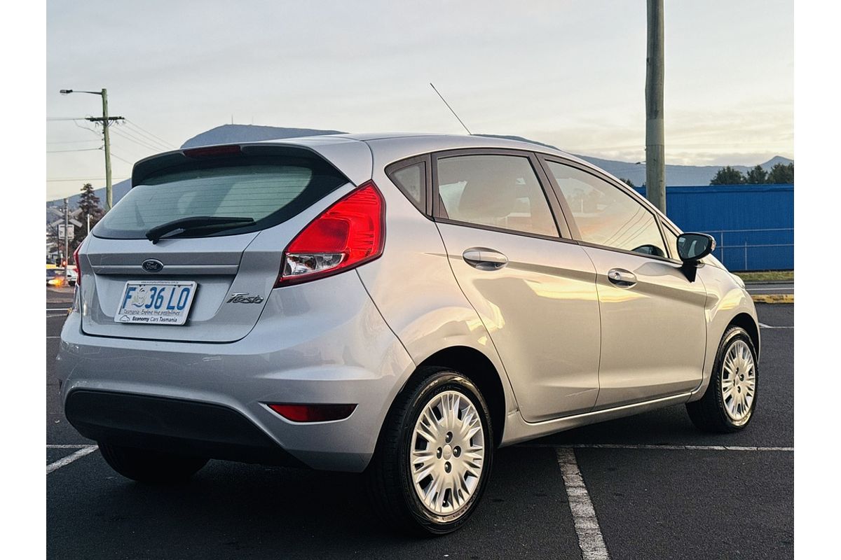 2013 Ford FIESTA CL WT