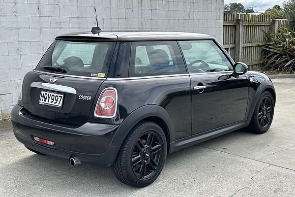 2013 MINI COOPER HATCH 6A 2DR 1.6L