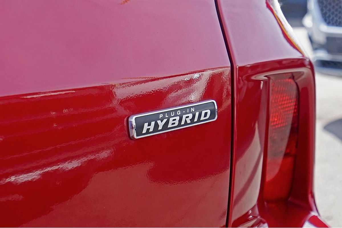 2022 Ford Escape ST-Line PHEV ZH