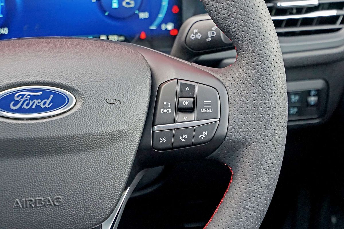 2022 Ford Escape ST-Line PHEV ZH