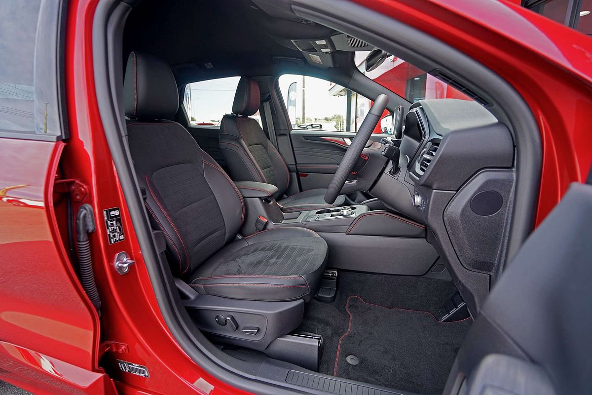 2022 Ford Escape ST-Line PHEV ZH