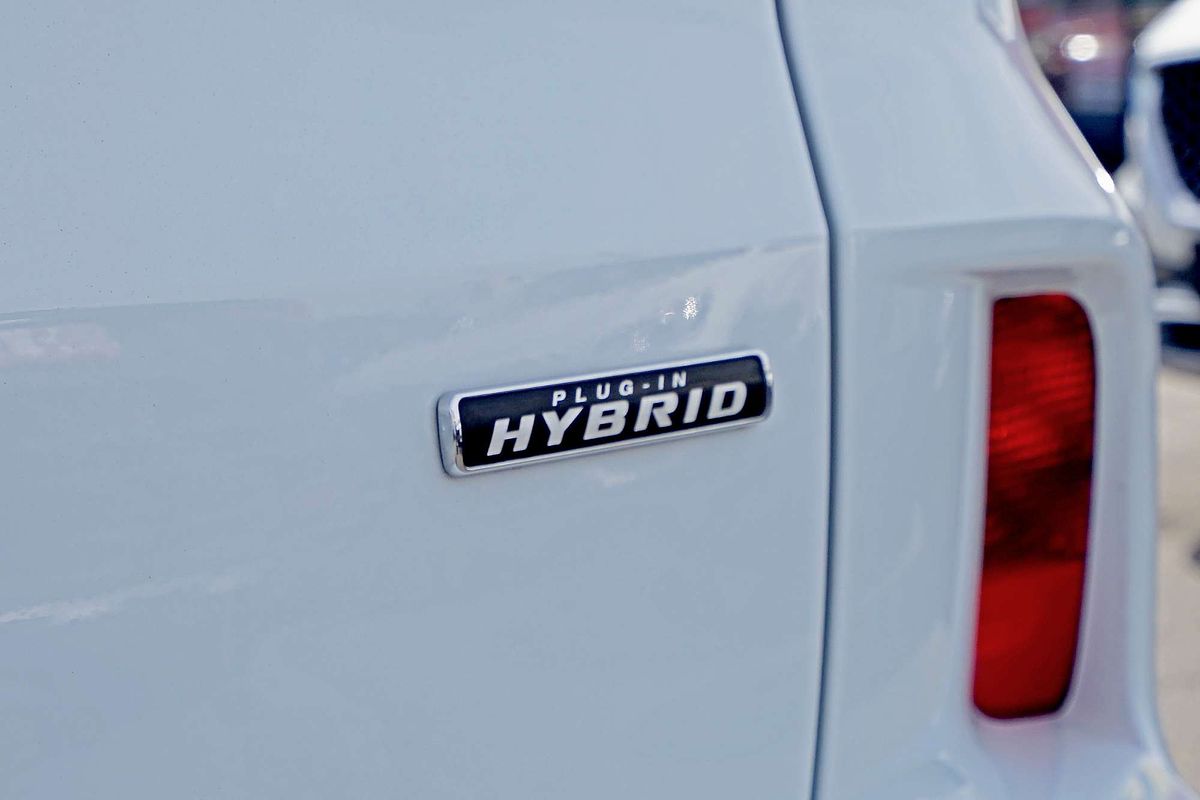 2022 Ford Escape ST-Line PHEV ZH