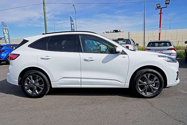 2022 Ford Escape ST-Line PHEV ZH