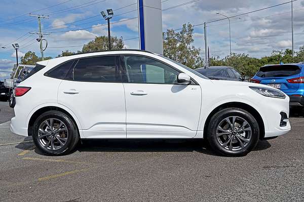 2022 Ford Escape ST-Line PHEV ZH