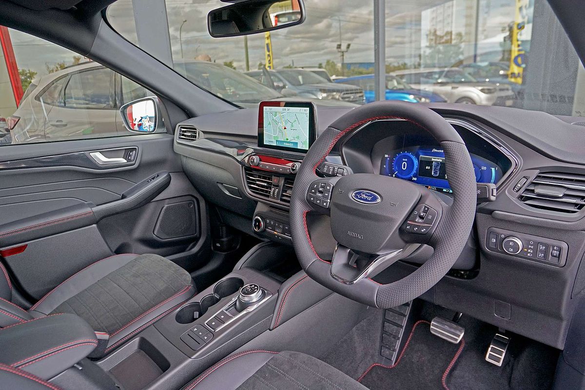 2022 Ford Escape ST-Line PHEV ZH