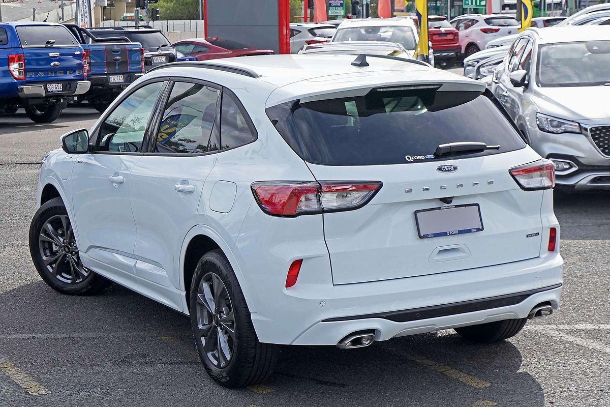 2022 Ford Escape ST-Line PHEV ZH