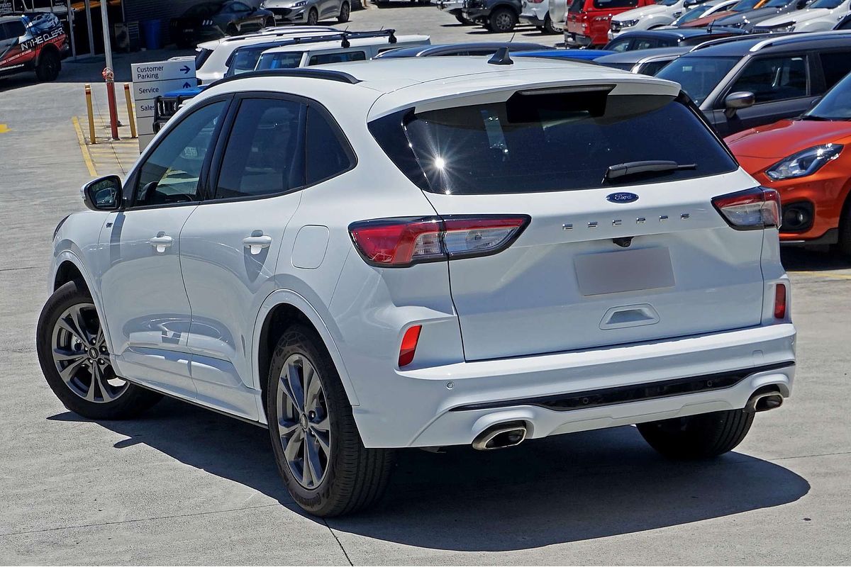 2022 Ford Escape ST-Line ZH