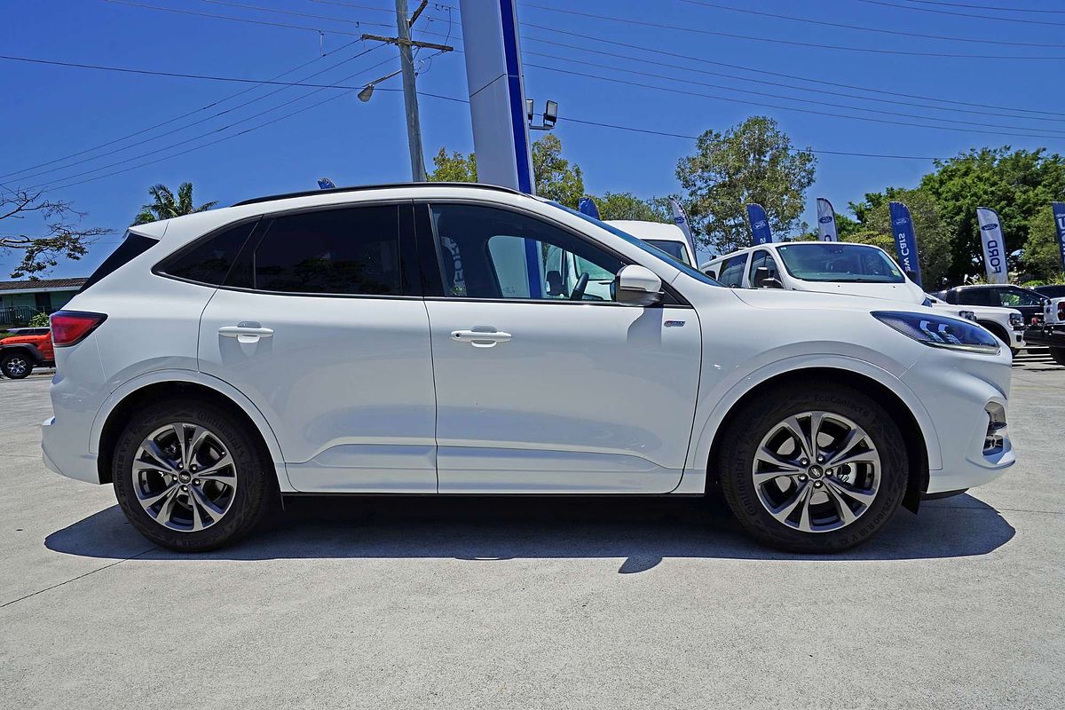 2022 Ford Escape ST-Line ZH