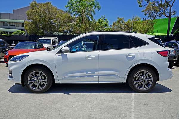 2022 Ford Escape ST-Line ZH