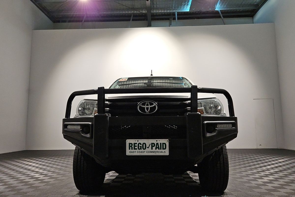 2018 Toyota Hilux Workmate Double Cab GUN125R 4X4