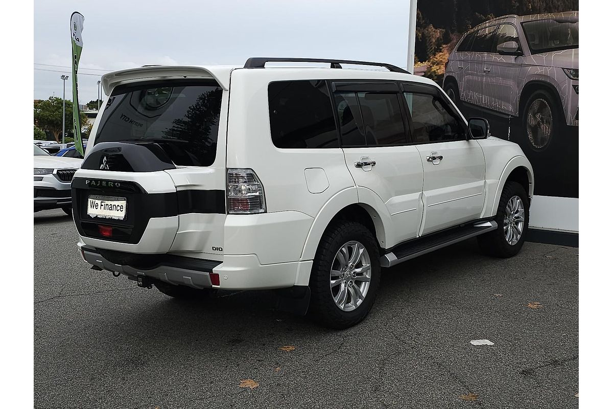 2017 Mitsubishi Pajero GLX NX