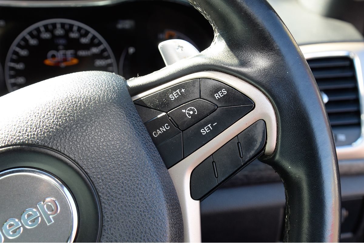 2013 Jeep Grand Cherokee Laredo WK