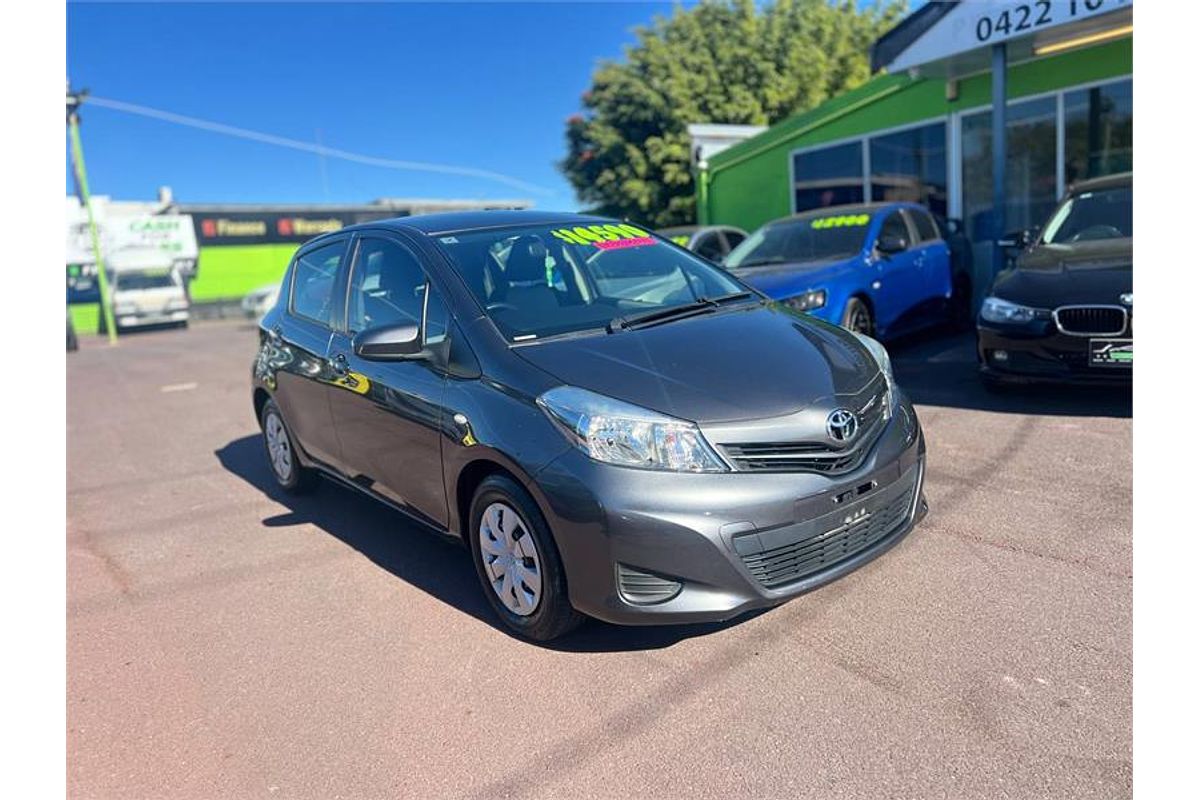 2013 Toyota YARIS YR NCP130R