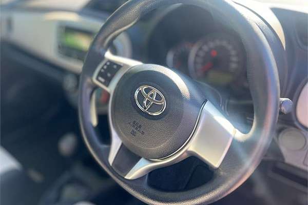 2013 Toyota YARIS YR NCP130R