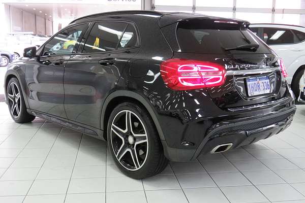 2015 Mercedes Benz GLA-Class GLA250 DCT 4MATIC X156 805+055MY