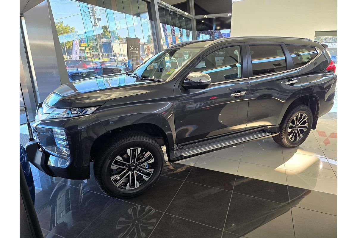 2023 Mitsubishi Pajero Sport GLS QF