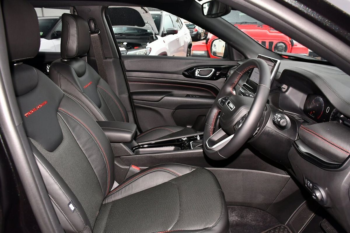 2023 Jeep Compass Trailhawk M6