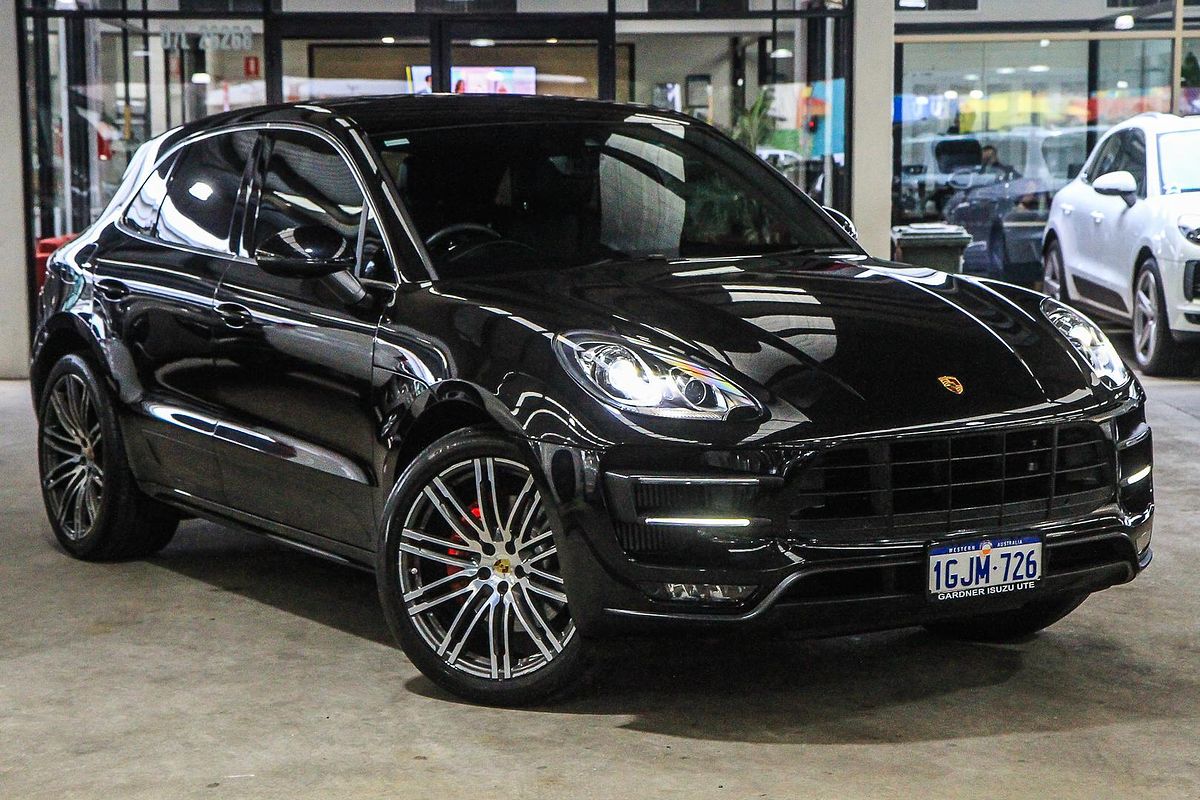 2018 Porsche Macan Turbo 95B